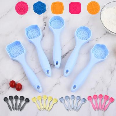 5 Piece Set Mooncake Mold Plastic Chinese Mooncake Mold Pastry Making Tools Crystal Ice Skin Non-stick Baking Mold