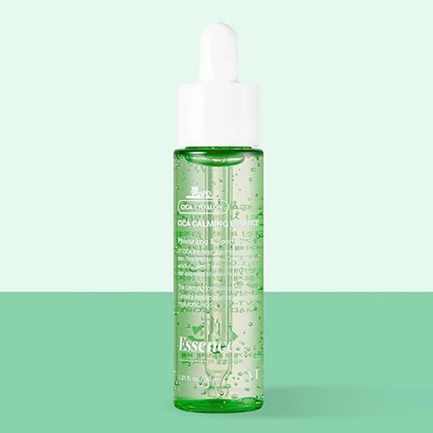 [VT COSMETICS] Cica Calming Essence - SPF50+ PA++++ Hydrating Soothing Sun Essence, 30ml | Olive s K-beauty 30ml x 1EA
