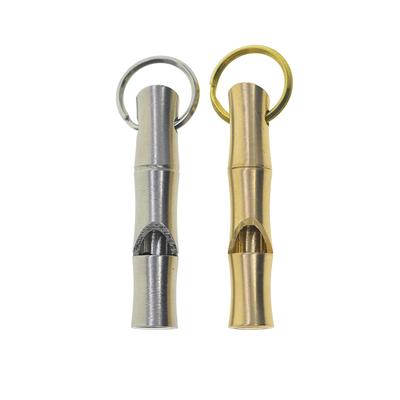 Handgefertigte Schlüsselanhänger aus massivem Messing und 304 Edelstahl mit Bambus-Rettungspfeife und 20-mm-Ringen, EDC FOB DIY-Verschluss