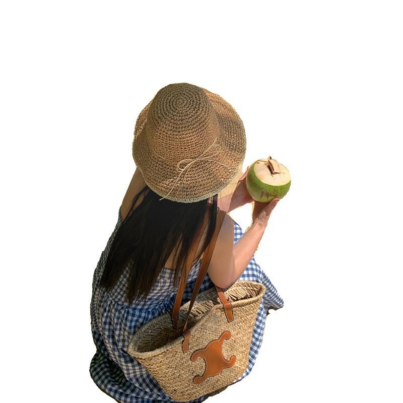 Straw hat women's new summer seaside flat brim straw sun hat fashion sun hat sunscreen hat women's 2025 new