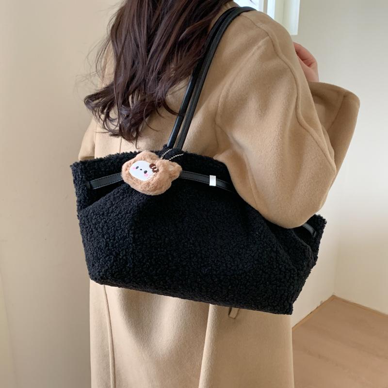 Winter Korean Version of Lamb Wool Handbag Large-capacity Plush Bag Women's Foreign Style Fashion Shoulder Underarm Bag Tote Bag