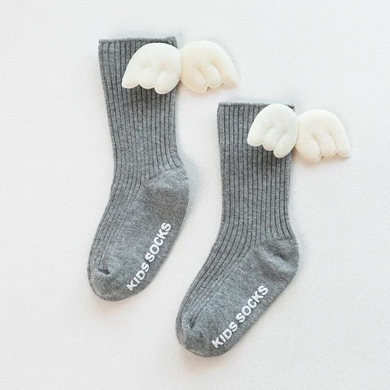 Newborn Sock Anti-slip Creative Wings Silicone Non-Slip Baby Knee Length Sock Mid Tube Children's Angel Floor Socks for Toddler