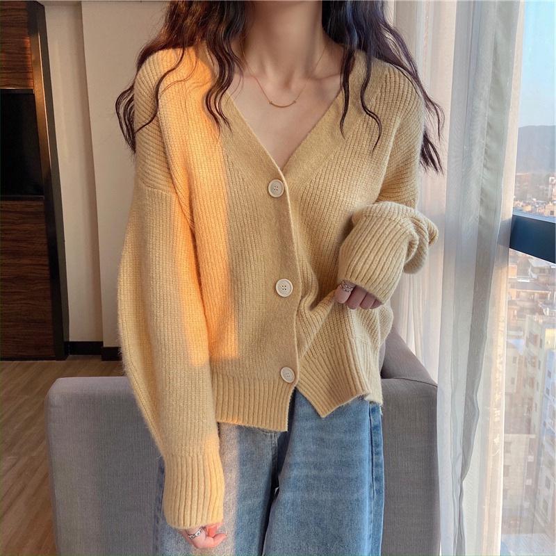 2026 Spring/Autumn Korean Loose Knit V-Neck Cardigan Sweater for Women, Little Coco Fashion Style.