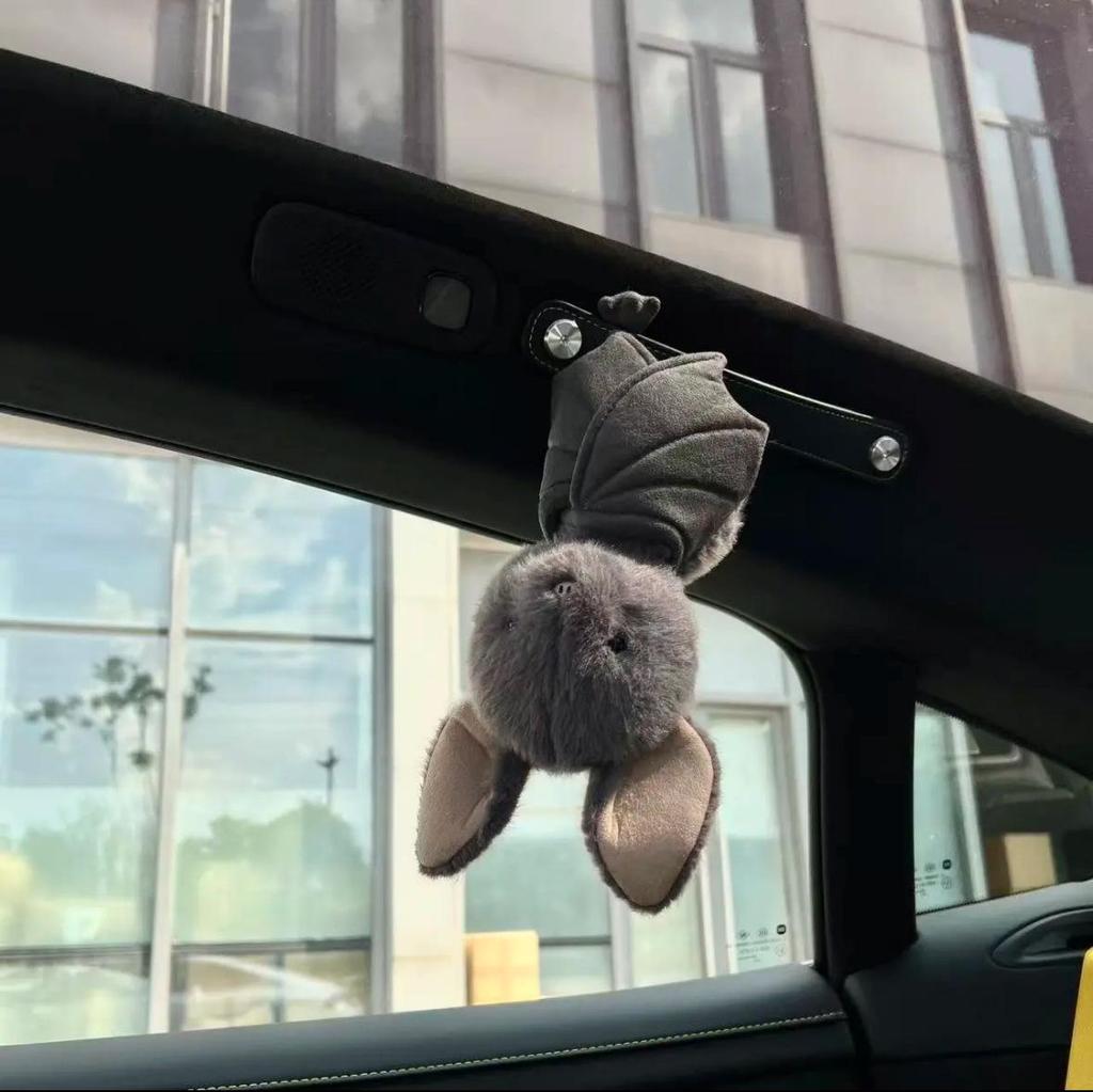 Creative Hanging Upside Down Bat Plush Toy Pendant - Halloween Gift