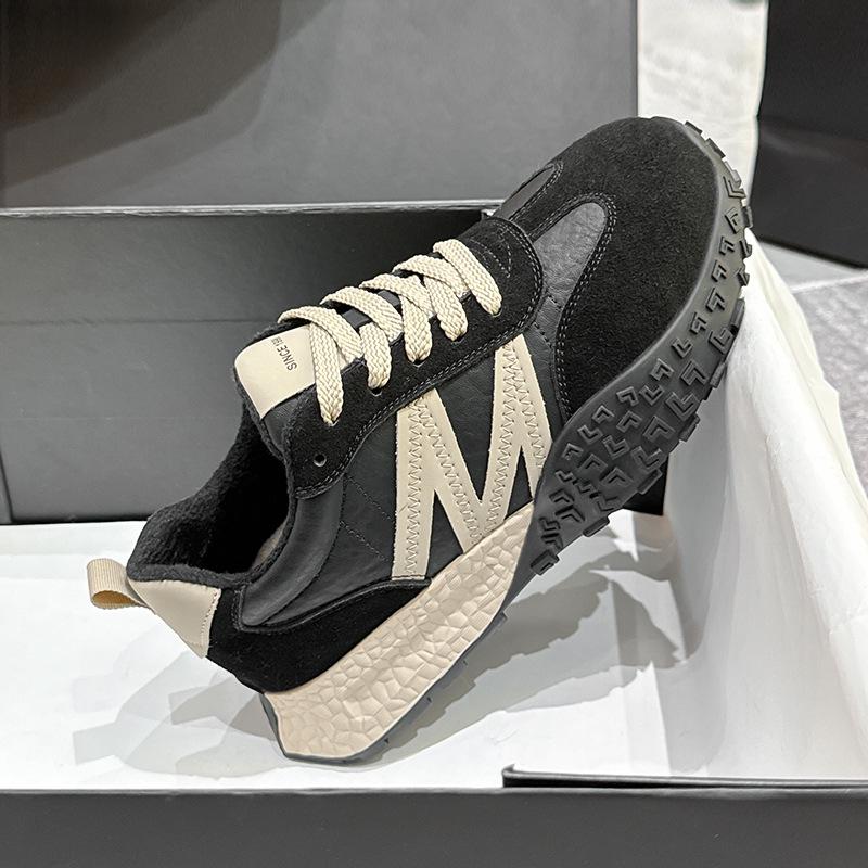 

Женские кроссовки Dexun из натуральной кожи и бархата — зимняя коллекция 2024 года: Легкие, универсальные, повседневные спортивные кроссовки. 37 чёрный