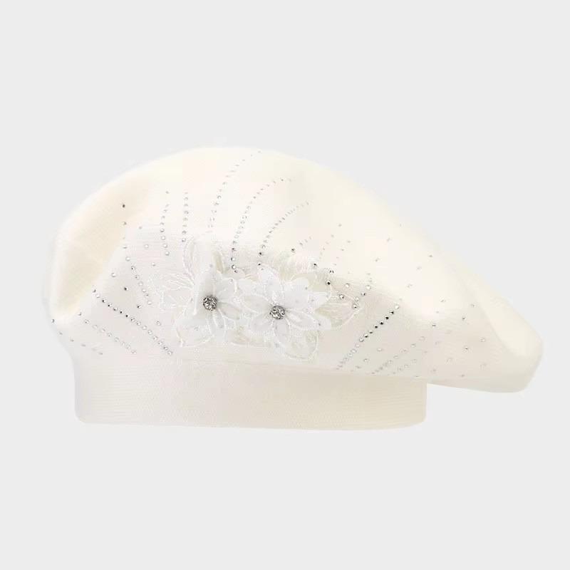 

Осенняя и зимняя шляпа Цветочная хлопковая пряжка Берет Шляпа художника Восьмиугольная шляпа Женщины и девочки One size белый