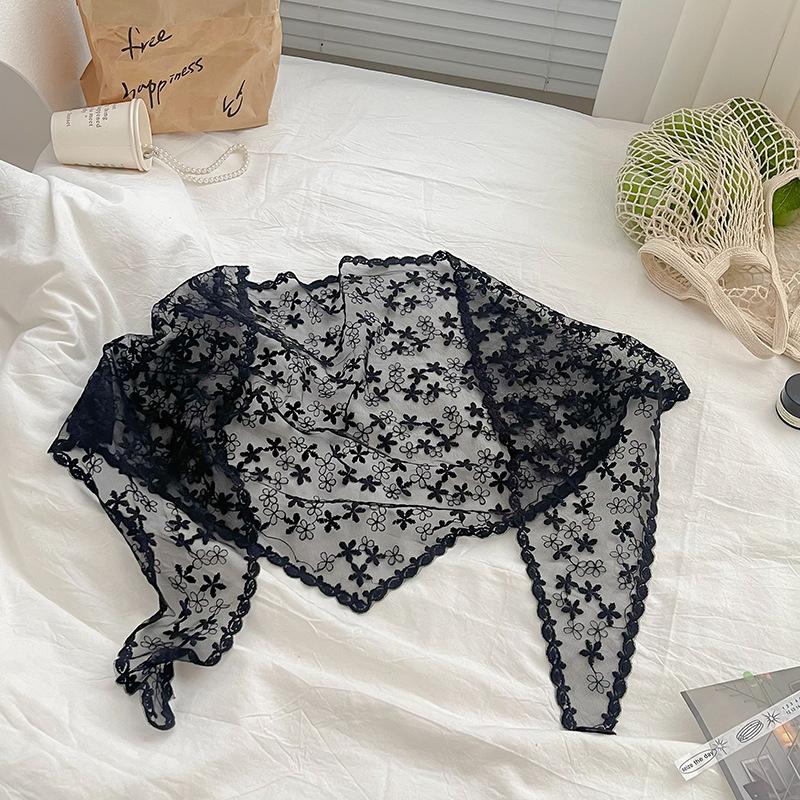 

Летний кружевной треугольный шарф, шарф с милыми листьями для женщин, головной платок для путешествий и фотографий 130*45cm чёрный