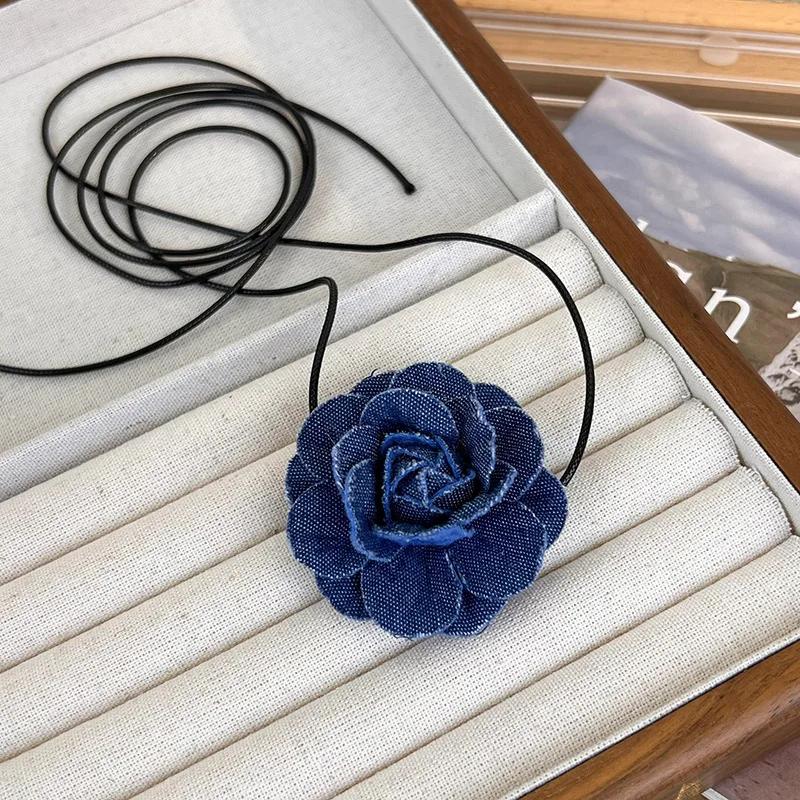 

1 шт. Подвеска в виде цветка розы, цепочка для ключицы, женское джинсовое ожерелье, темпераментное, регулируемое, вощеный шнур, джинсовое ожерелье