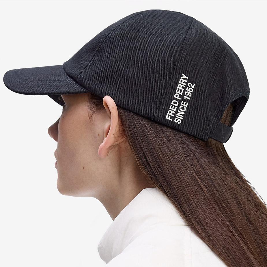 Fred Perry Bold Branding Canvas Cap - Black/Snow White Cfpu2531294-843