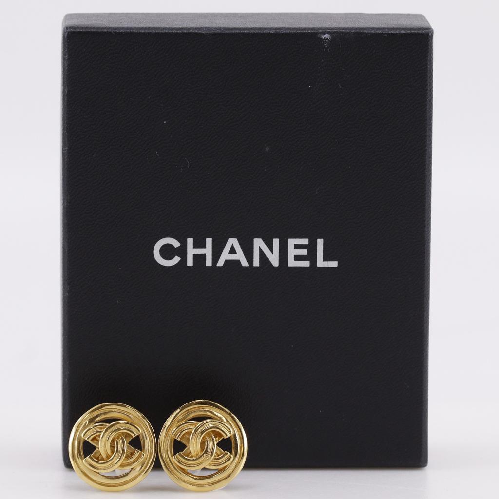 CHANEL COCO Mark Earring 96P vintage Plated Gold 10.8g Women Used
