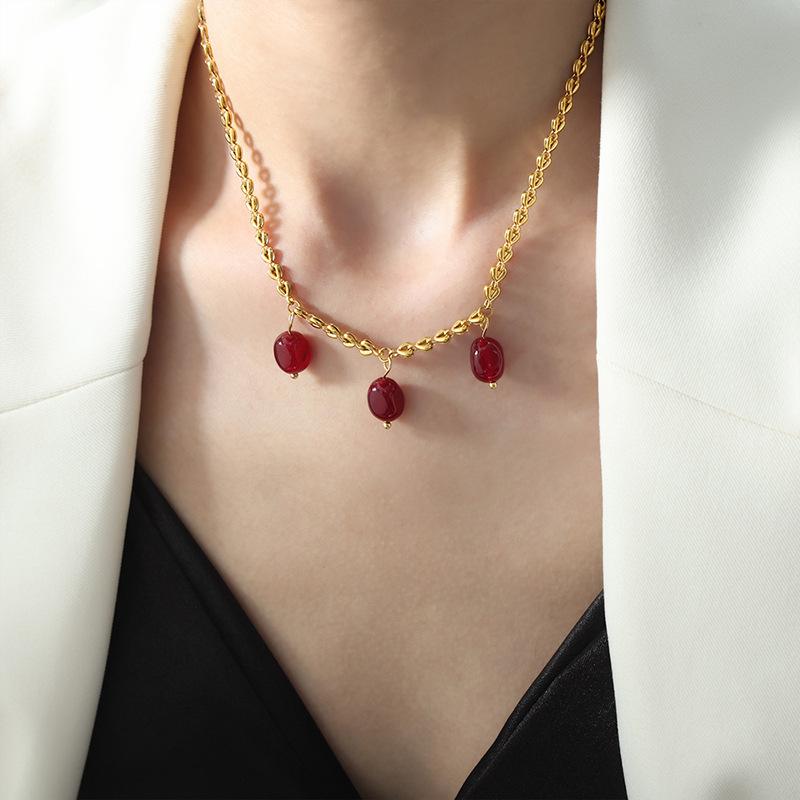 Elegant Lapis Lazuli & Agate Pendant Necklace in 18K Gold-Plated Titanium Steel
