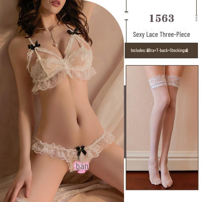 Alluring Lace Open-Crotch Bra & Panty Set - Temptation Nightwear