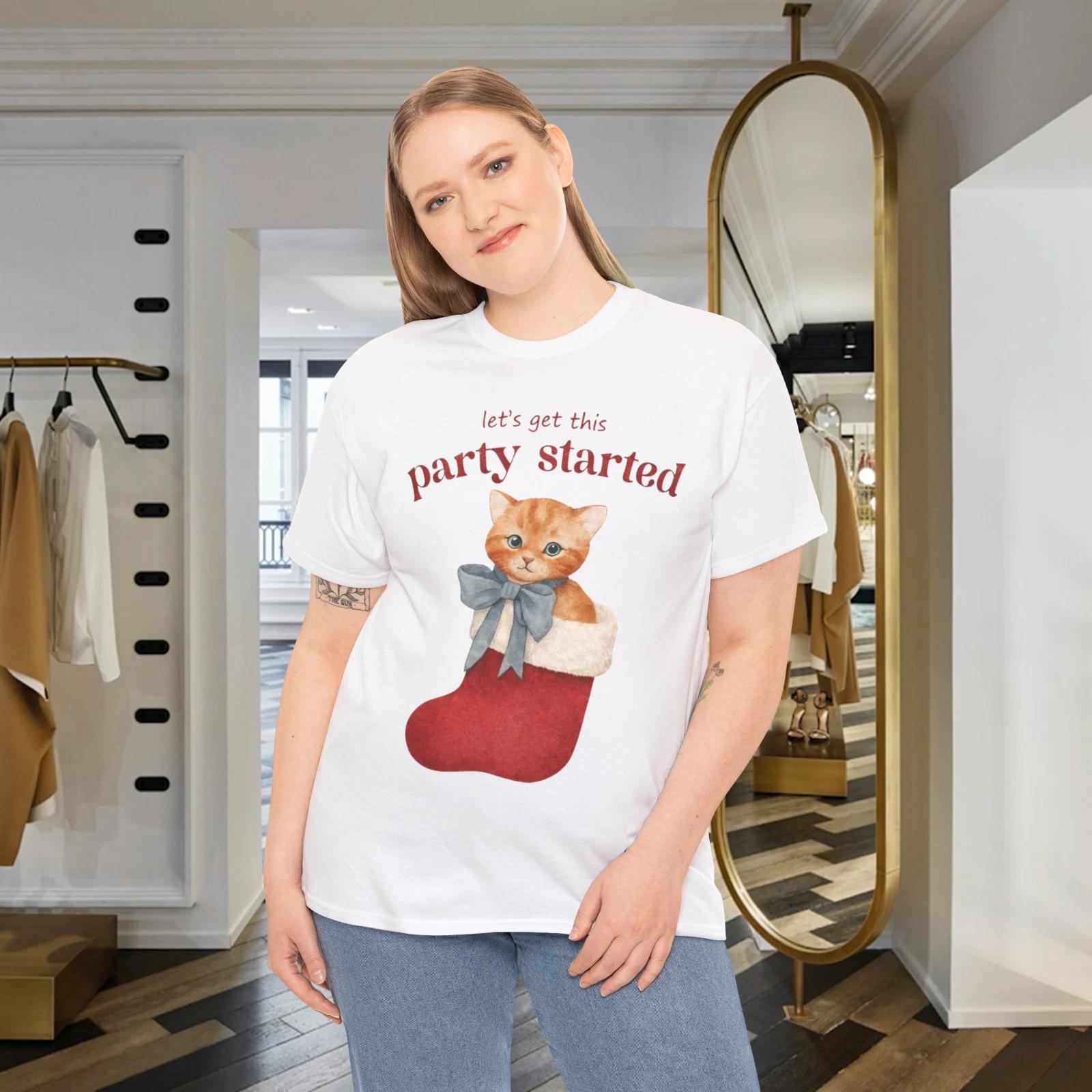 Christmas Cat T-Shirt Cute Kitten Stocking Holiday Party Graphic Tee S