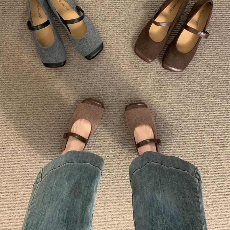 Retro late evening wind versatile Mary Jane shoes 2025 autumn new square head Korean version flat-bottomed small fragrant wind shallow mouth sin