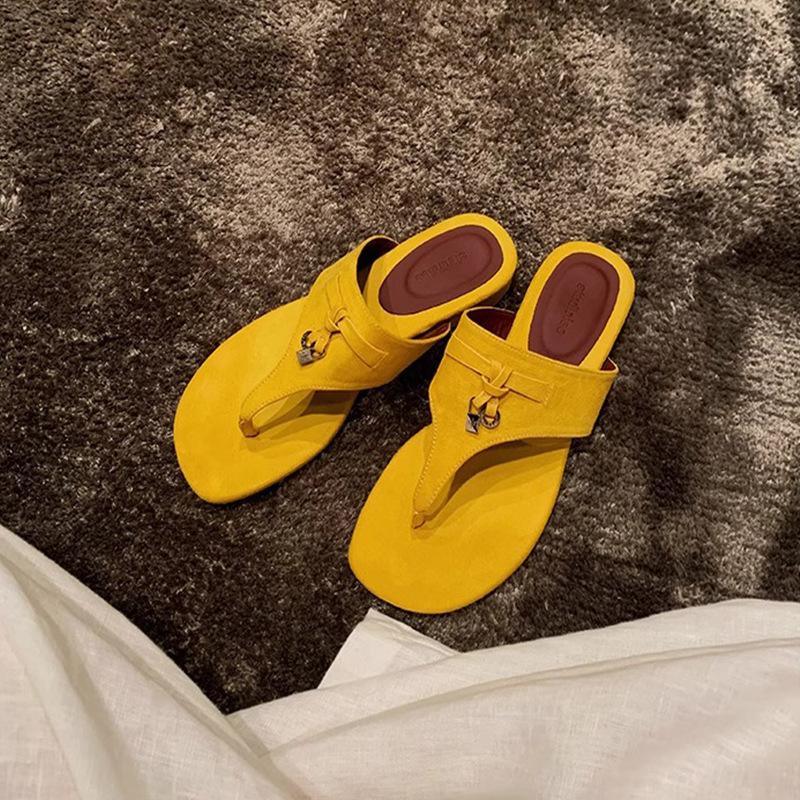 

Grape mother studiolee French temperament herringbone toe tassel outer wear versatile low heel cool slippers women spring and summer 40 жёлтый