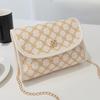 Simple chain small bag, new contrasting color women's bag, shoulder messenger bag, fashionable printed small square bag.