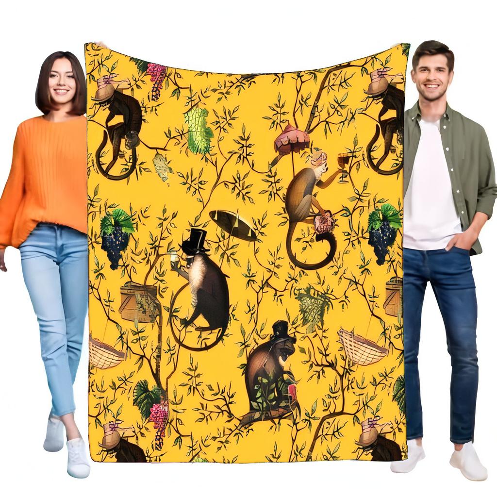 Whimsical Animal Print Blanket Soft Plush Throw Cozy Lightweight for Sofa Bed Home Décor Birthday Gift for Kids and Adults