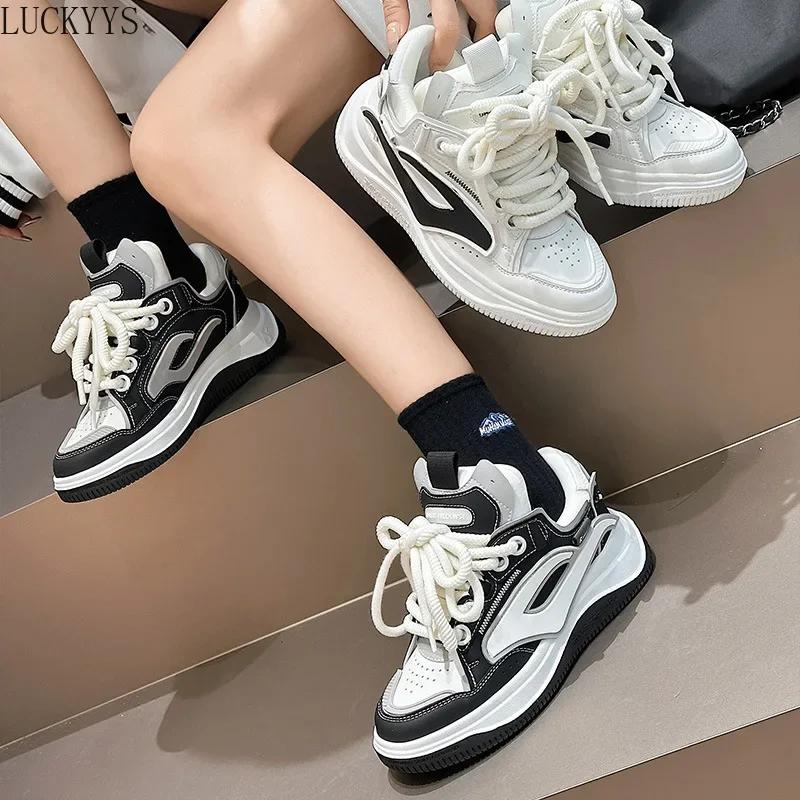 Fashion Trend 2025 Fashion Thick Bottom Women's White Shoes Autumn New Versatile Vintage Niche Casual Sports Board Shoes Student