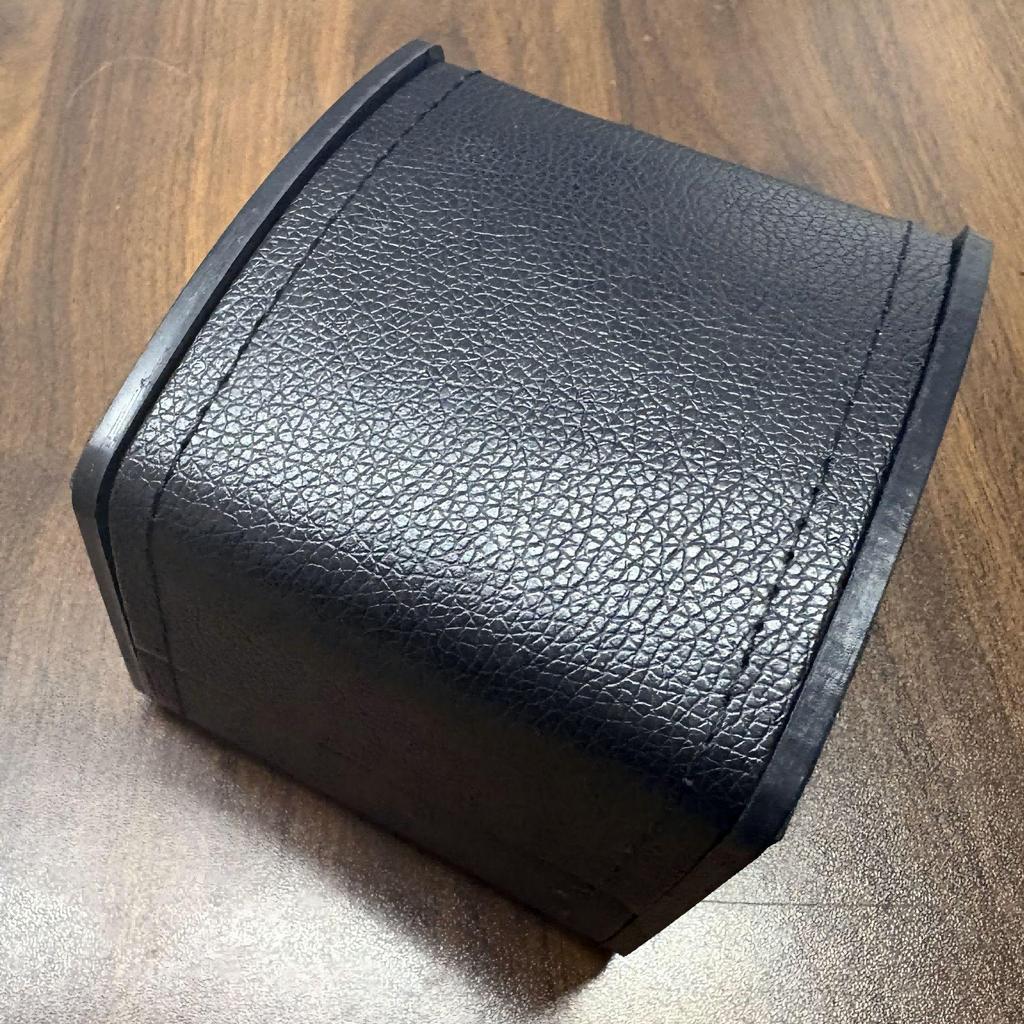 PU Watch Box: Flip-Top Display & Storage for a High-End Feel