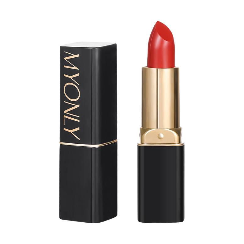 Velvet Matte Long-lasting Soft Mist Lipstick in Little Pepper Color