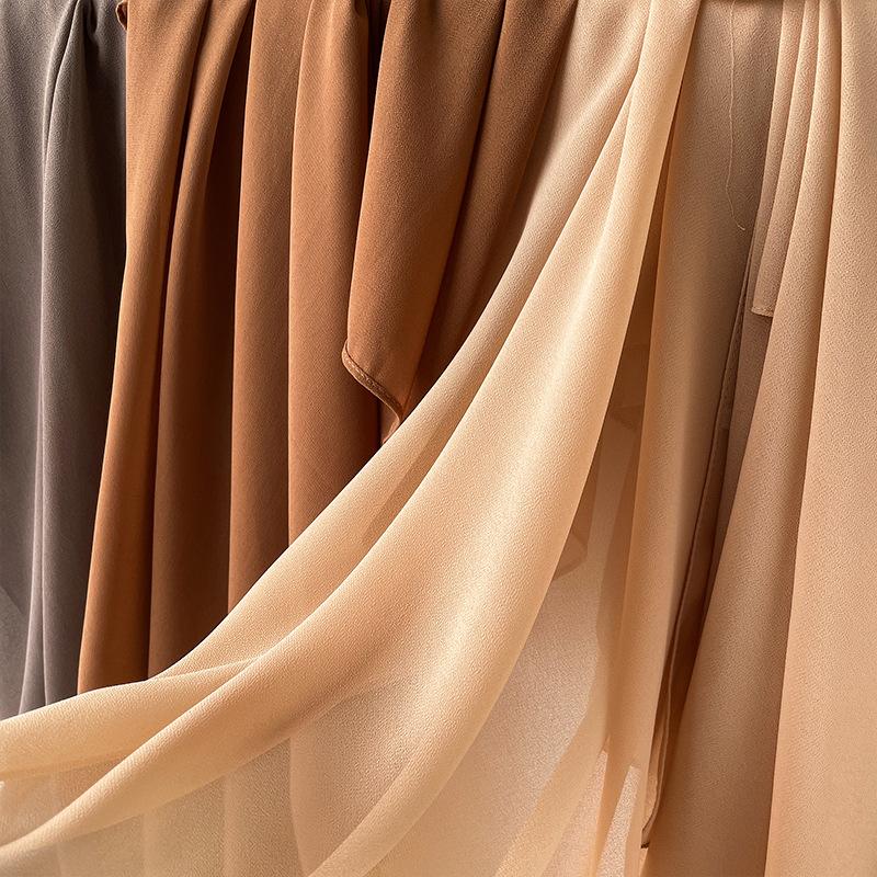 Malaysischer einfarbiger Ethno-Stil Satin langer Schal Monochrom Perle Chiffon Kopftuch