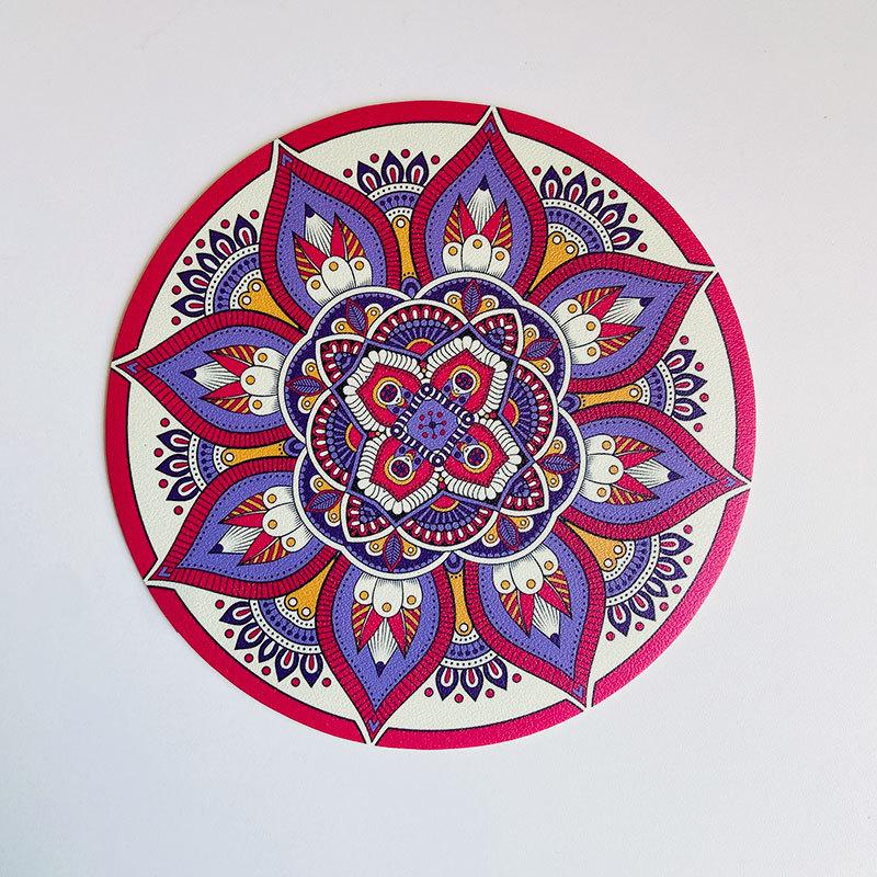 1PCS Round Ethnic Leather Coasters Boho Printed Heat Insulation Antiskid Cup Mats Reusable Drink Pad Tableware Set Kitchen Decor
