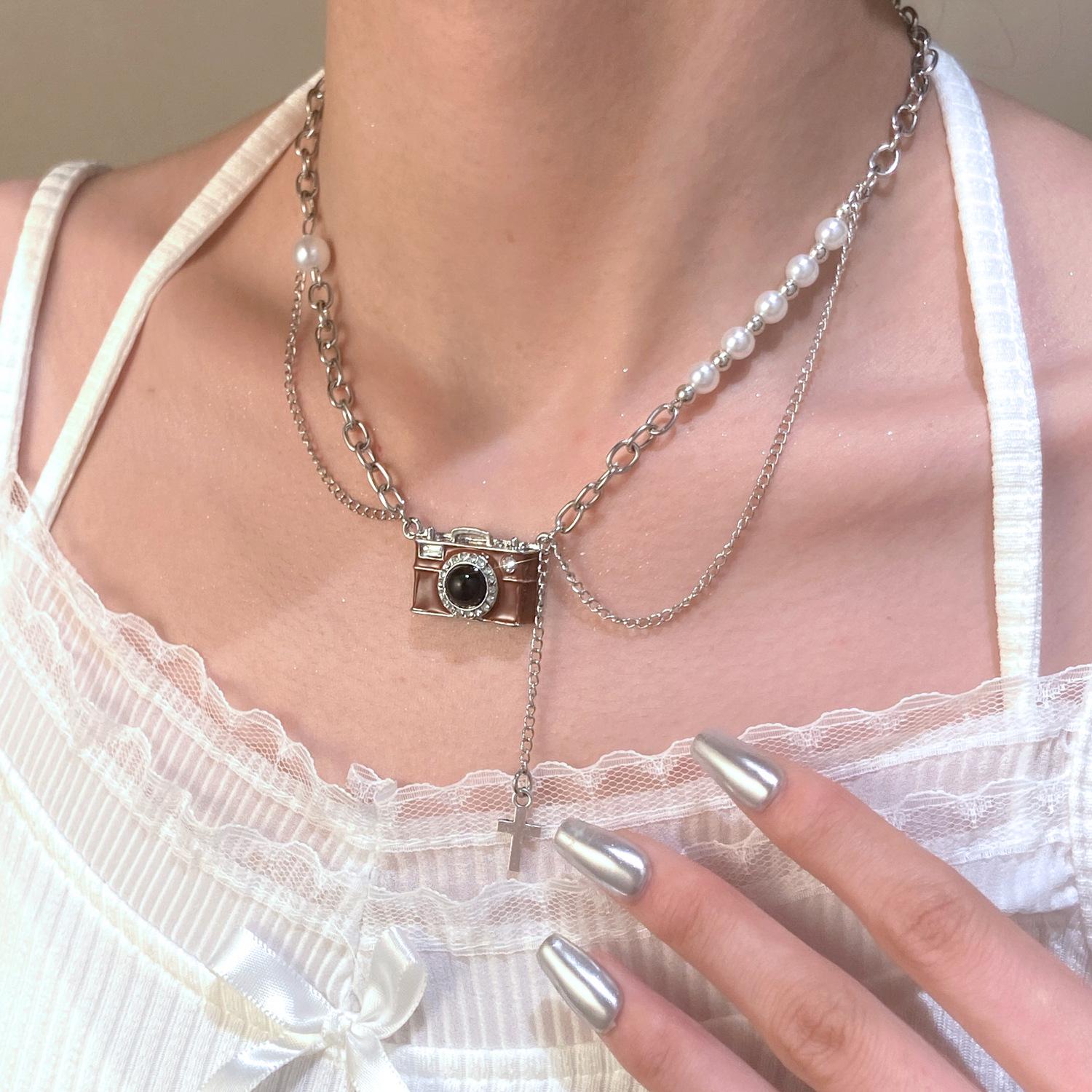 Multi Layer Tassel Heart-Shaped Pendant Necklace Women Blue Rhinestone Star Tassel Necklace Punk Metal Chain Party Jewelry Gifts