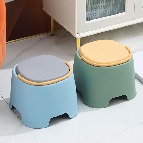 Kids Low Stool with Handle Stackable Heavy Duty Non-Slip Lightweight Footstool Home Living Room Bathroom Kindergarten Toddlers Step Stool