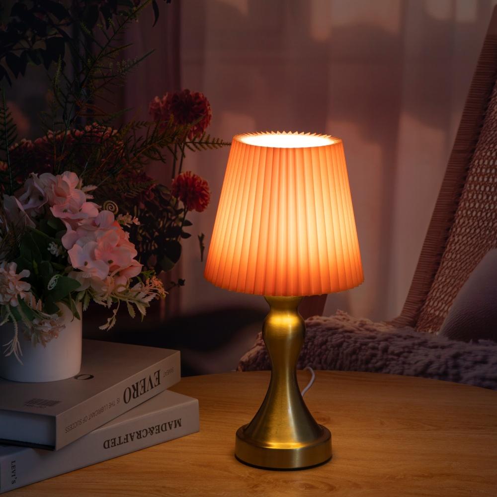 LED Retro Ironwork Golden Desktop Lamp With USB Plug  Three Color Stepless Dimming Bedside Touch Creative Bedroom Lamp