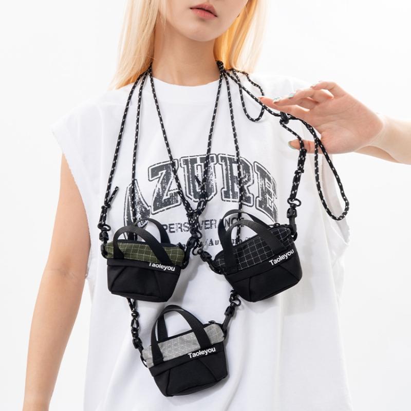 Mini Tote Bag Universal Nylon Headphone Bag Niche Design Coin Purse Mini Handbag Messenger Bag Shoulder Bag