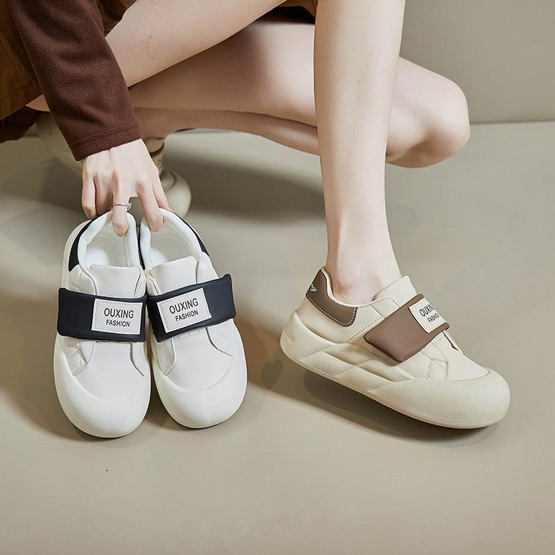 Spring students' thick soled height increasing sports board shoes and casual shoes