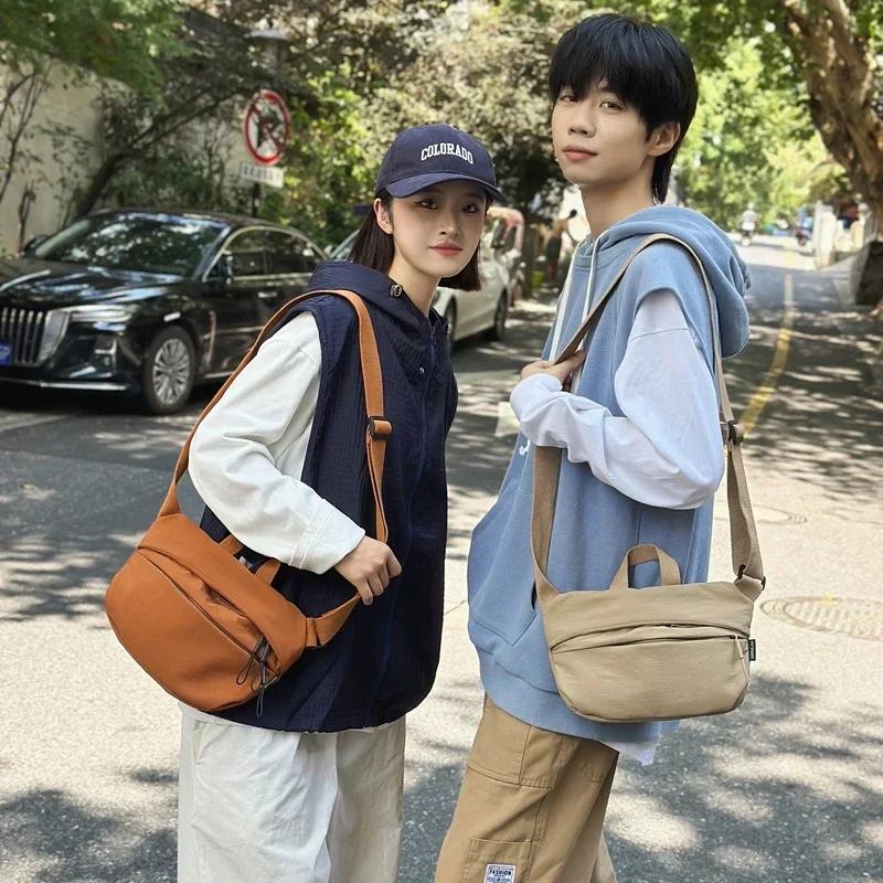 Nylon Fabric Texture Crossbody Bag for Men and Women New Lightweight Versatile Casual Chest Bag