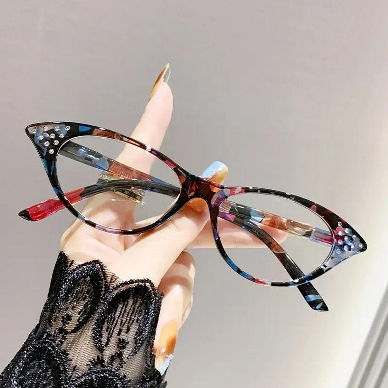 

Fashion Diamond Inlaid Ultra Light Anti Blue Light Presbyopia OpticalGlasses Cat Eye Frame Middle Aged and Elderly Reading Glasses W138480WW-0