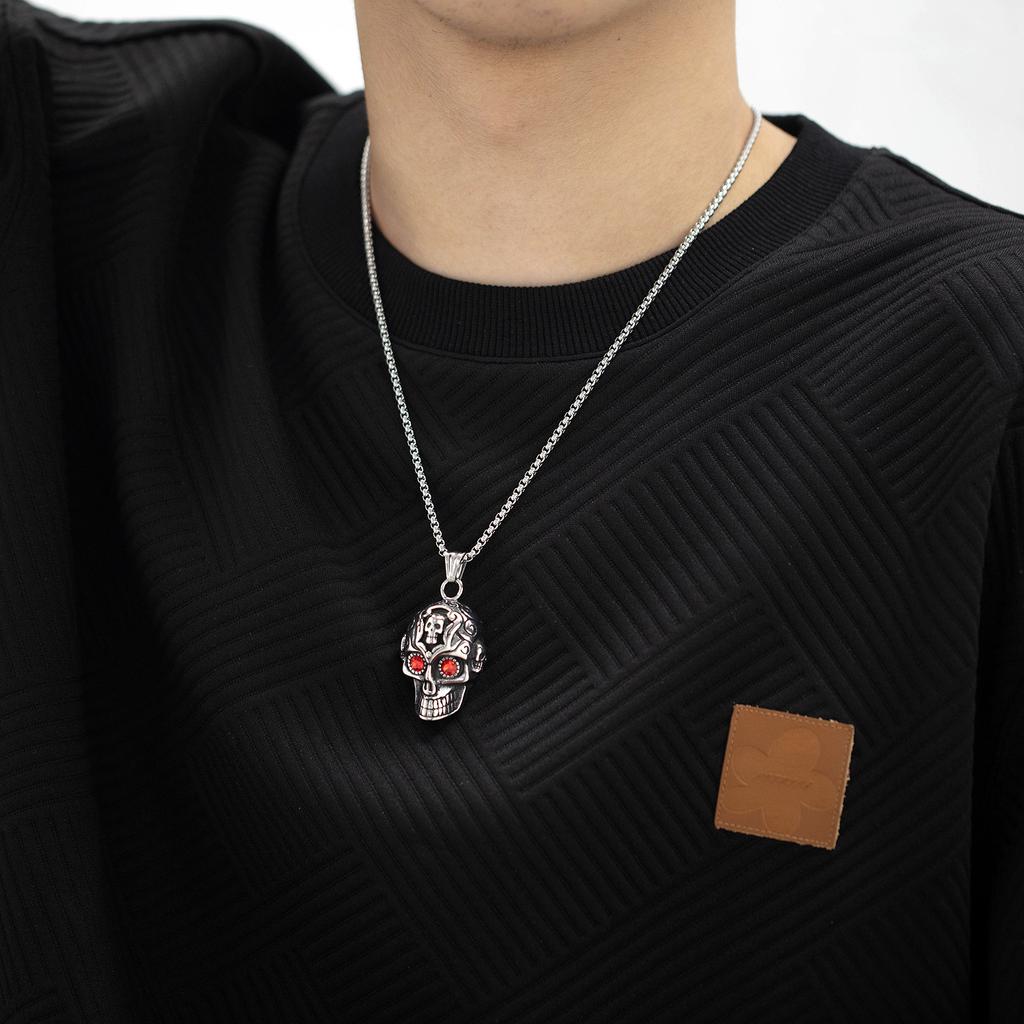 OPK Totenkopf Retro Rote Augen Halskette Herren