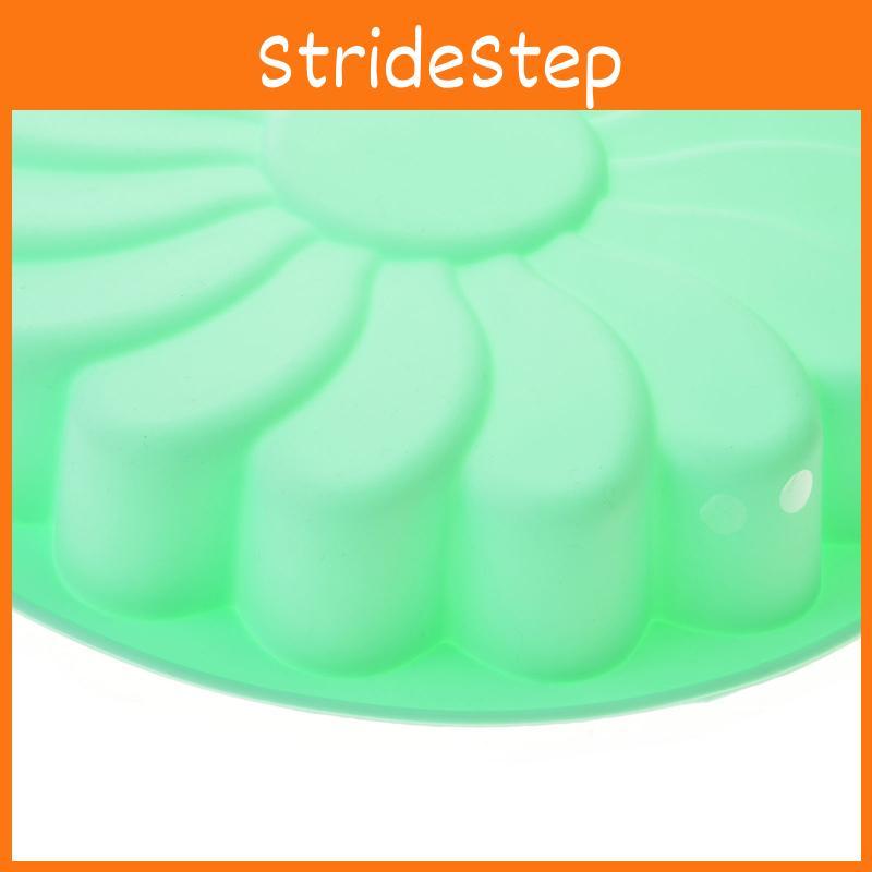 Premium Silicone Round Flower Cake Mould For Delicious Cakes And Confections