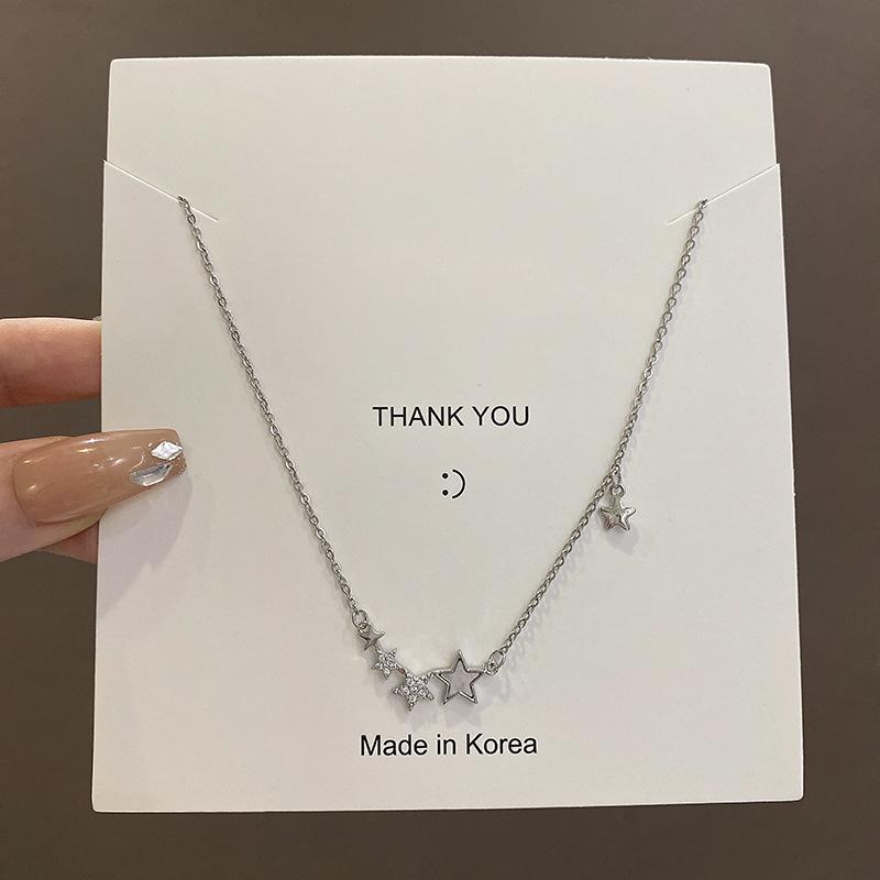 Micro-inlaid zircon star necklace women s light luxury niche design titanium steel clavicle chain advanced sense matching