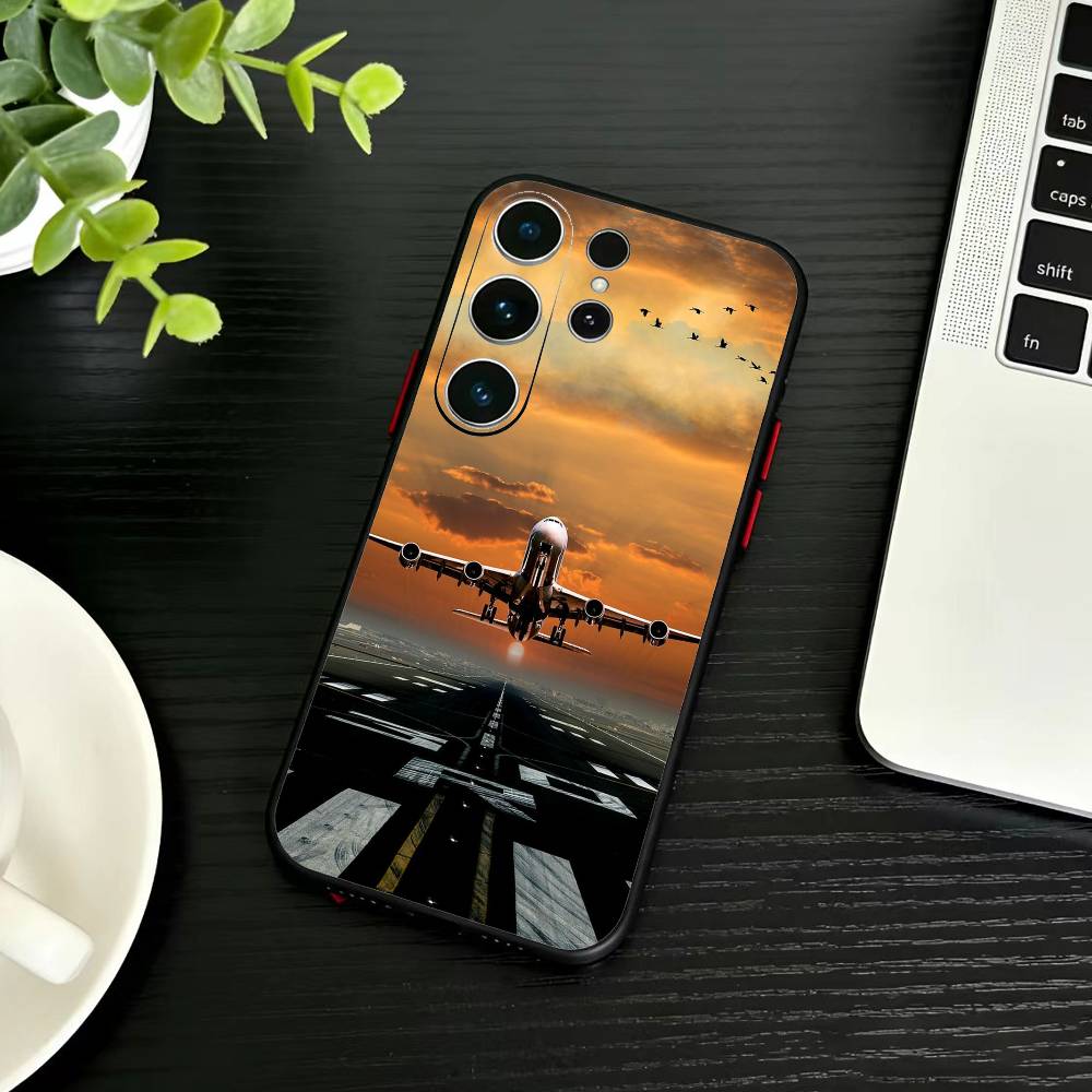 Airplane Phone Case For Samsung S26,S25,S24,S23,S22,S21,S20,Ultra,Plus,FE Black Soft Cover