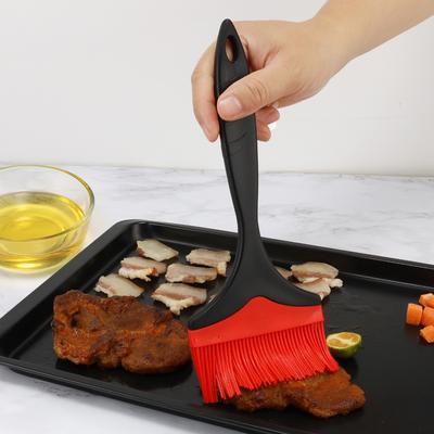 1 pz Pennello per griglia per barbecue Pennello per olio in silicone per pancake Pennello per olio su larga superficie Pennello per salsa Pennello per olio staccabile e rimovibile per cottura al forno