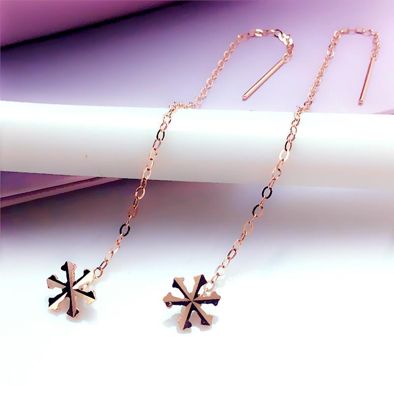 Exquisite Russian 585 Purple Gold Flower Earphones, Simple Temperament, Fashionable Rose Gold-Plated Car Flower Snowflake Earphones ( 7cm )
