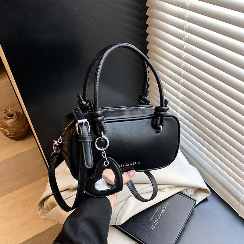 Popular small bag women's summer new casual shoulder messenger bag fashionable portable pillow bag