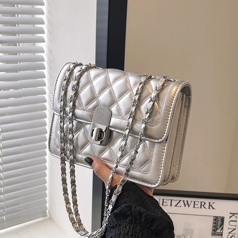 Rhombus niche chain bag women 2025 summer ins fashion simple small square bag high value messenger bag women