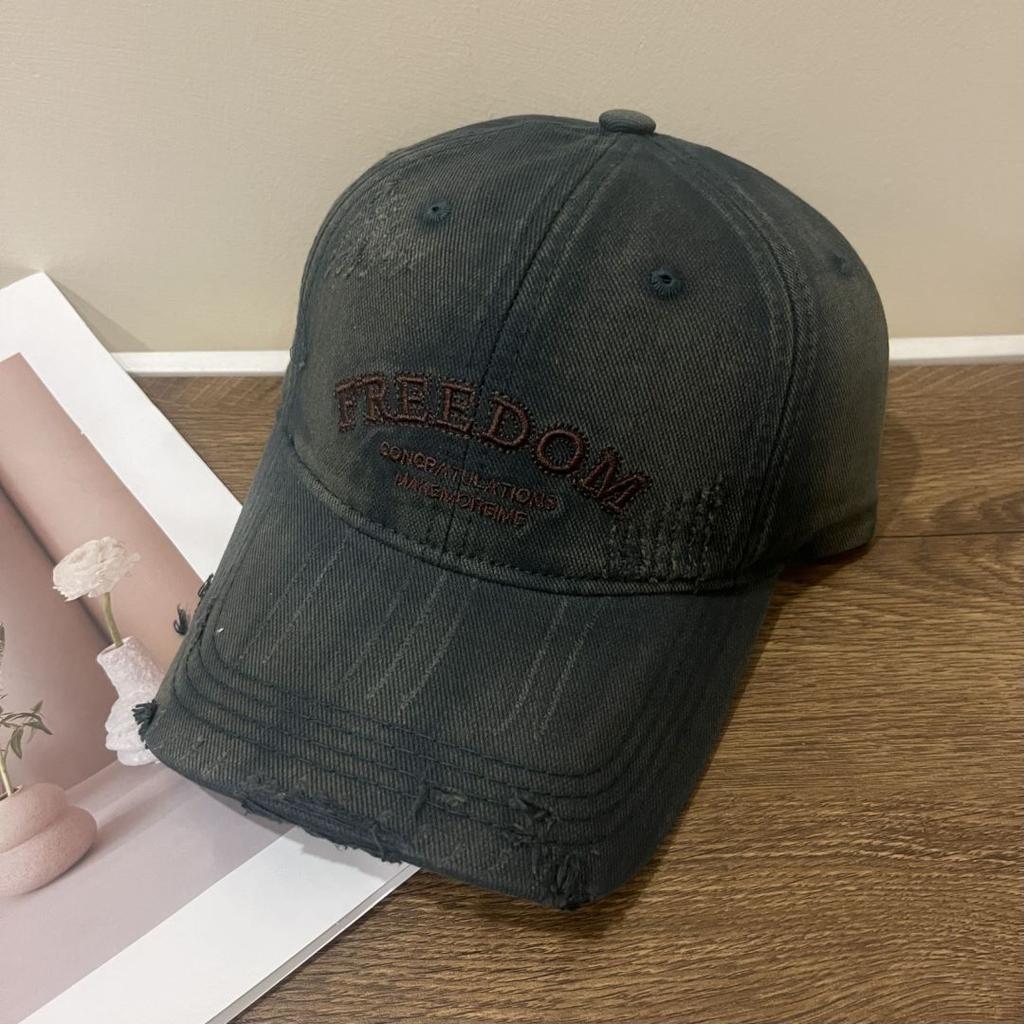 Japanese and Korean Letter Embroidery with Rotten Edges and Casual and Fashionable Versatile Street Soft Top Baseball Cap New Style