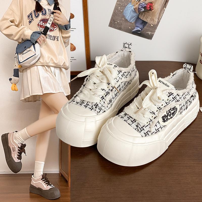 With skirt canvas shoes women's 2025 summer new explosive little white shoes casual versatile students small fragrant thick baseplate shoes