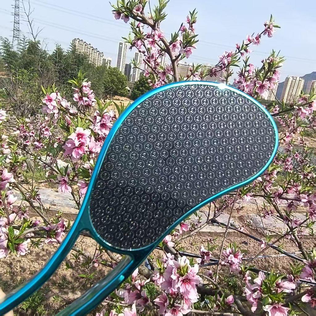 Nano Glass Foot Scrubber: Pedicure Tool for Dead Skin and Calluses on Heels