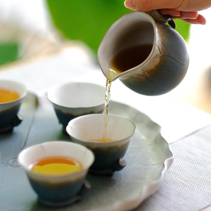 

Edenus Ceramic Chinese Kung Fu Tea Set