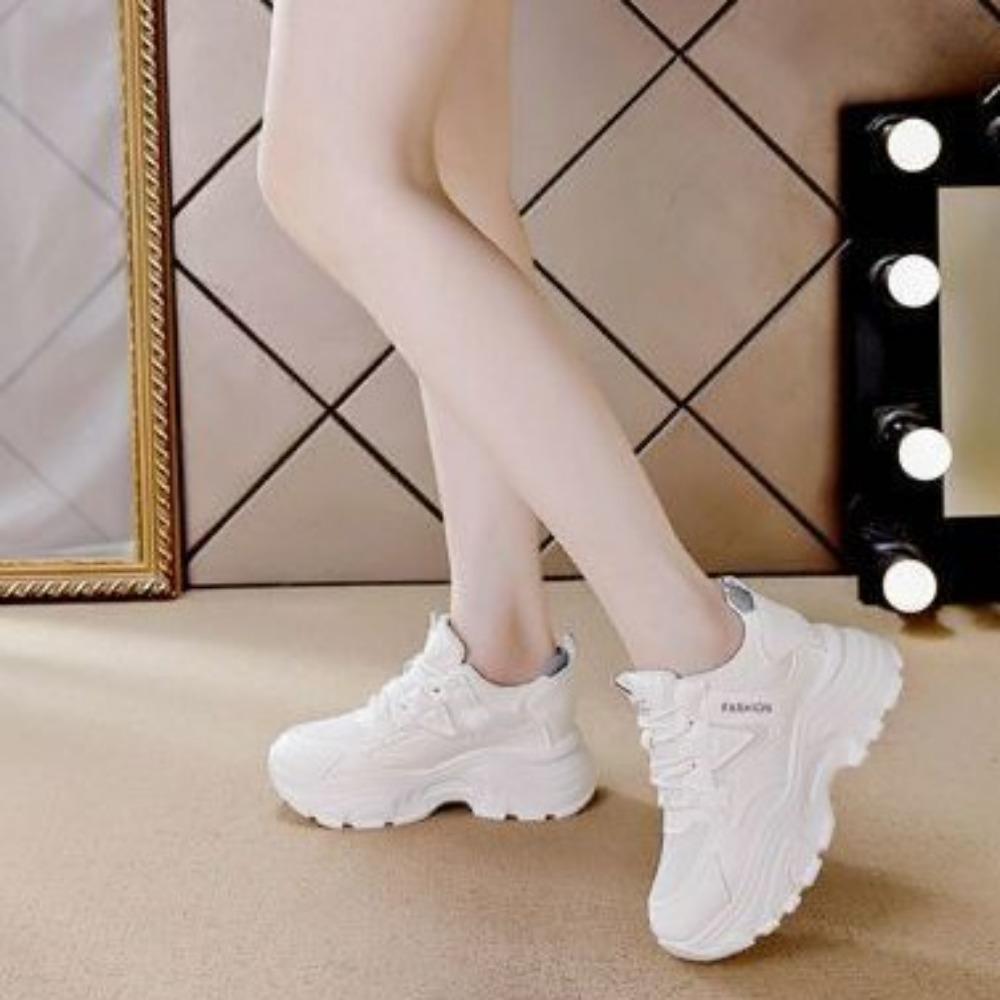 Summer Trendy Women's Platform Mesh Dad Shoes  Lightweight Breathable Elevated Casual Athletic Footwear for Stylish Outfits