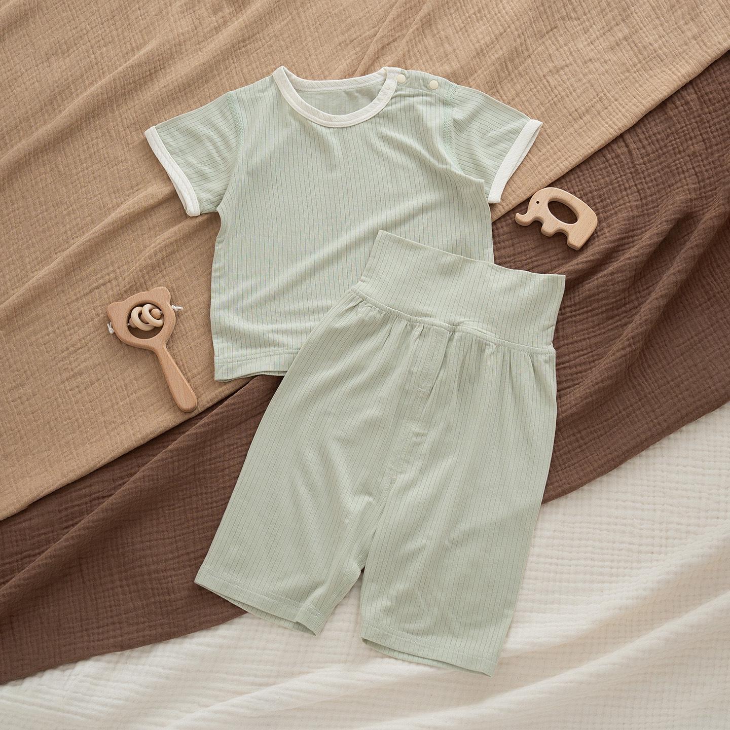 Lightweight Breathable Summer Baby Outfit with Snap Crotch - Unisex Home & Travel Set