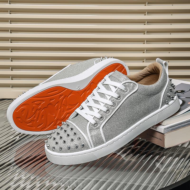 Sneakers Casual Men Designer Rivet Bling Punk Board Shoes Fashion Microfiber Leather Fabric Height Increased Flat Platform Shoes