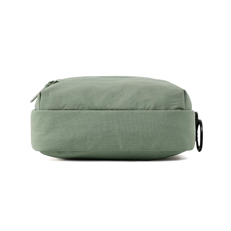Men's Crossbody Bag Multi-compartment Shoulder Bag Lightweight Commuter Small Square Bag