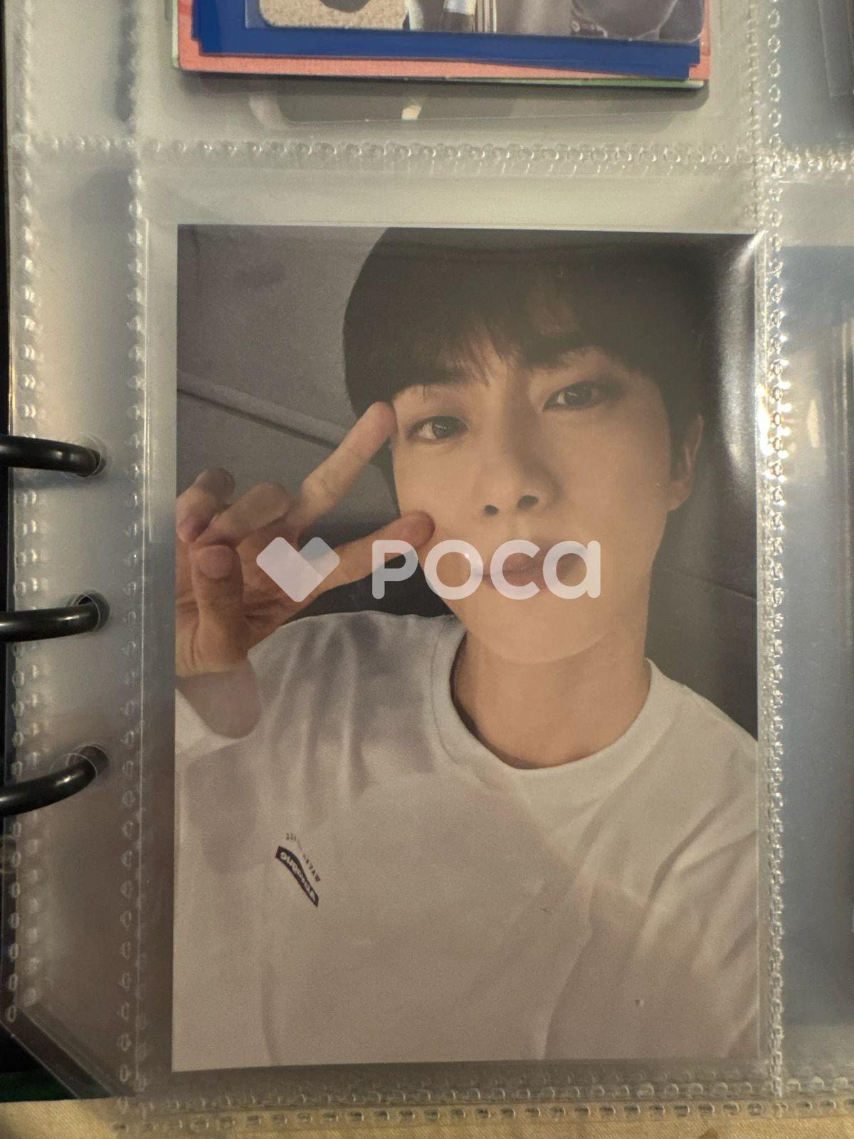 

[USED] BTS Jin ‘Happy’ POP-UP: Running Wild to Happiness Purchase Bonus